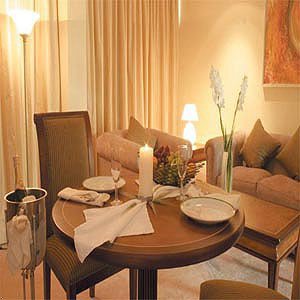 Suites Camino Real