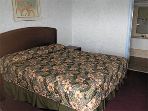 Red Carpet Inn Fayetteville