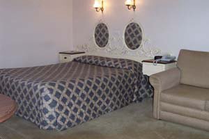 Parklake Motor Inn