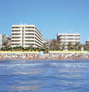 Bhr Servigroup Hotel Y Residencia Papa Luna