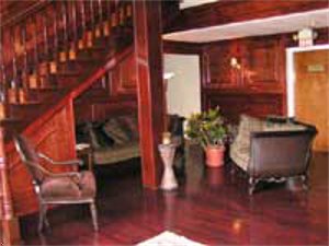 Colts Neck Inn Hotel