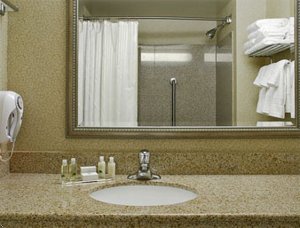 Wingate By Wyndham - Brentwood, Ny