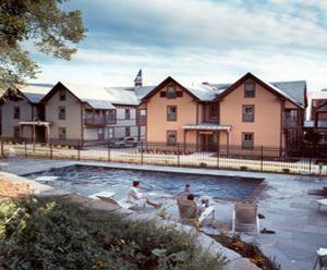 The Porches Inn At Mass Moca