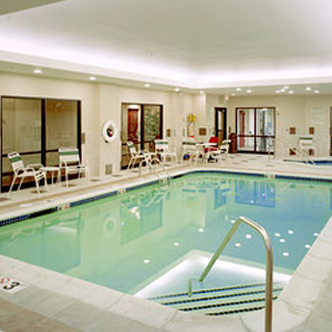 Courtyard By Marriott Natick Framingham