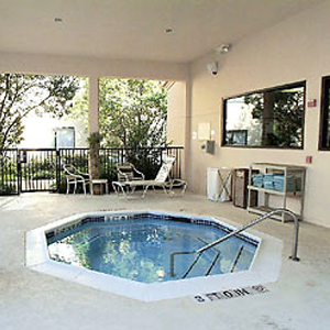 Courtyard By Marriott Westchase