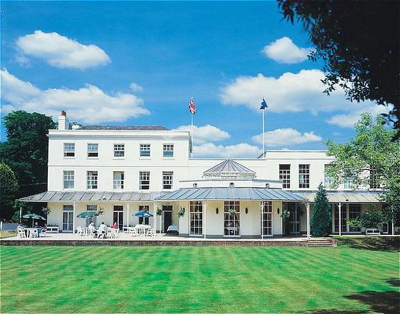 Park Inn Thurrock